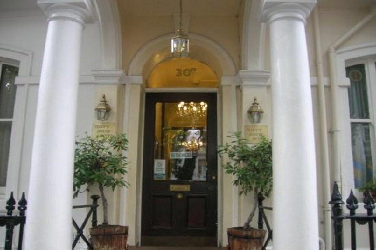 Tony'S House Hotel Londra Dış mekan fotoğraf
